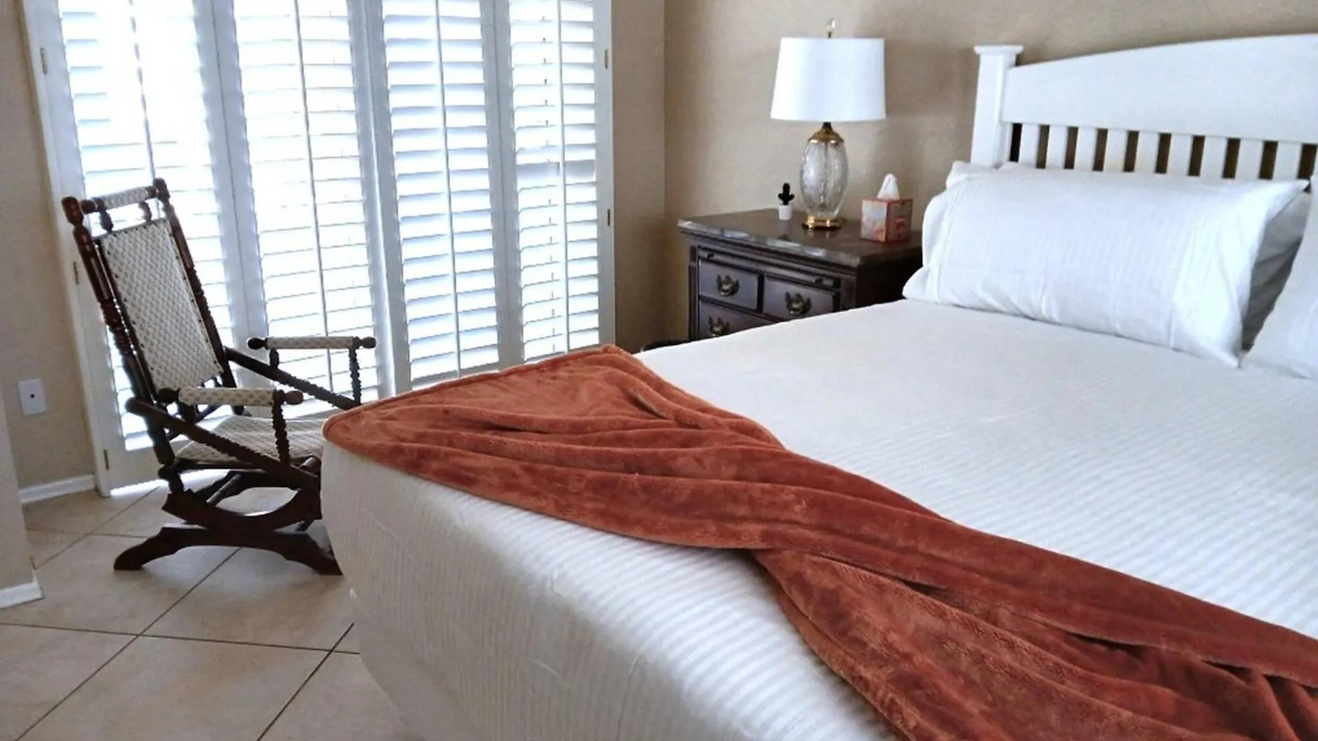 King Beds | Fast 5G Wifi | 75In Tvs | You'Re Home! 凤凰城 0*,  美国